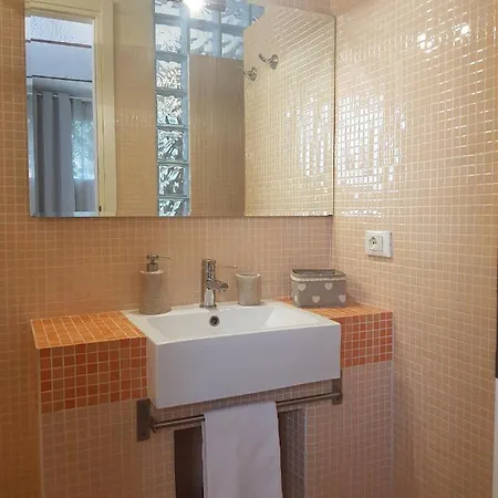 Alojamento de Acomodação e Pequeno-almoço Stella Del Mar Bolonha