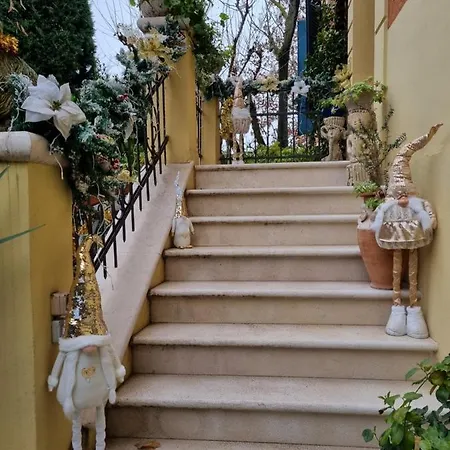 Bed and breakfast Stella Del Mar 3*