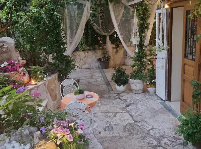 Stella Del Mar Bed & Breakfast