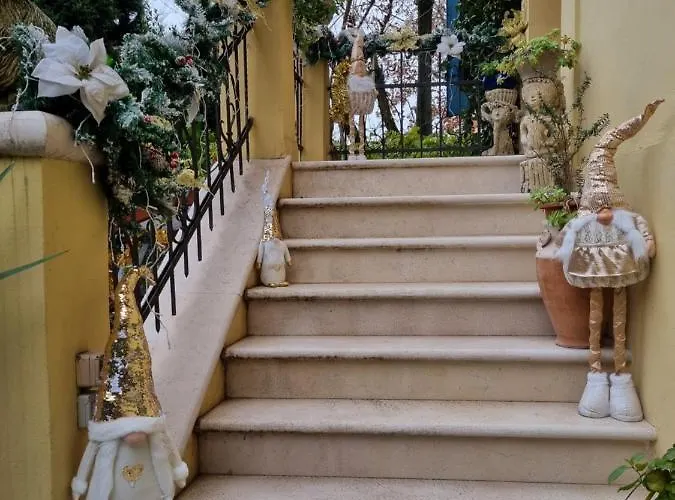 Bed & Breakfast Stella Del Mar 4*